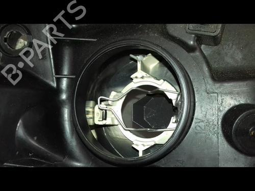 Right headlight NISSAN MICRA III (K12) 1.2 16V | BP14955200C29 