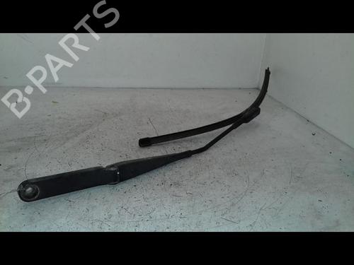 Used Front windshield wiper arm Front windshield wiper arm 39626935 39626935