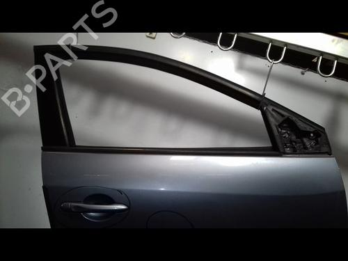 Used Right front door RENAULT MEGANE III Hatchback (BZ0/1_, B3_) 1.5 dCi (86 hp) 17085823