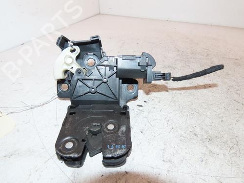 Used Tailgate lock Tailgate lock AUDI A4 B7 Avant (8ED) 2.0 TDI 16V (140 hp) 33136362 33136362