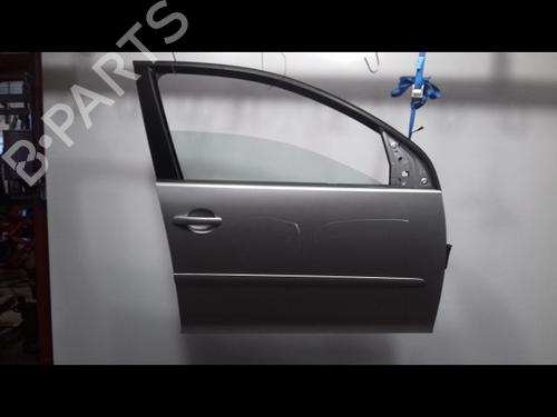 right-front-door-vw-golf-v-1k1-2003-2004-2005-2006-2007-2008-2009-2010-23195406 main image