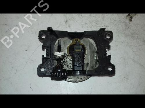 Used Right front fog light Right front fog light 19690371 19690371