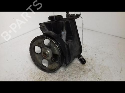 Used Steering pump PEUGEOT 206+ (2L_, 2M_) 1.1 (60 hp) 13362685