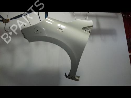 Used Left front fenders Left front fenders 38492003 38492003