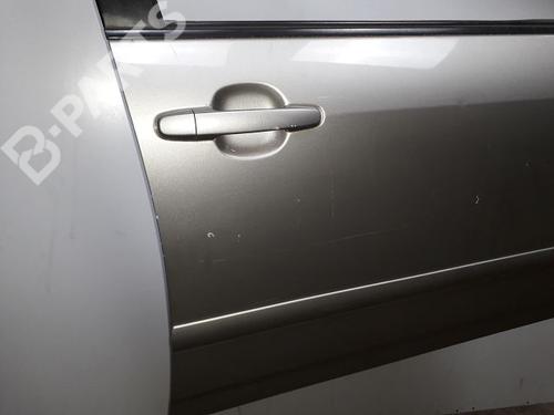 Right front door TOYOTA COROLLA Verso (_E12_) 2.0 D-4D (CDE120_, CDE120R) | BP9160499C3 