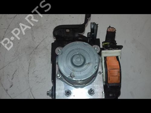 Used ABS pump PEUGEOT 3008 II SUV (MC_, MR_, MJ_, M4_) Hybrid (224 hp) 22593313