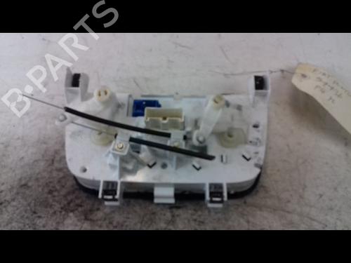 Used Climate control FIAT GRANDE PUNTO (199_) 1.2 (65 hp) 8969617