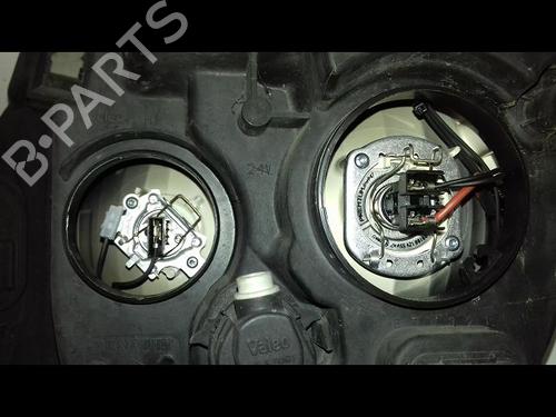 Used Right headlight Right headlight RENAULT MODUS / GRAND MODUS (F/JP0_) 1.5 dCi (FP0E, JP0E) (65 hp) 14955207 14955207