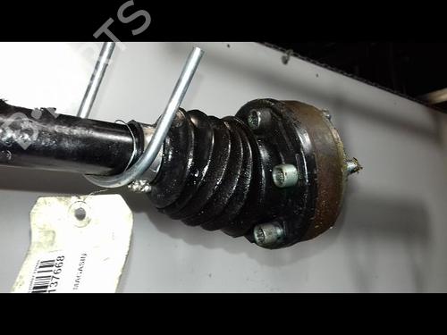 Used Left front driveshaft VW POLO IV (9N_, 9A_) 1.2 12V (64 hp) 15799162