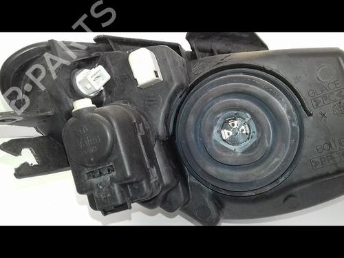 Left headlight PEUGEOT 206 Hatchback (2A/C) 2.0 HDI 90 | BP23196293C28 