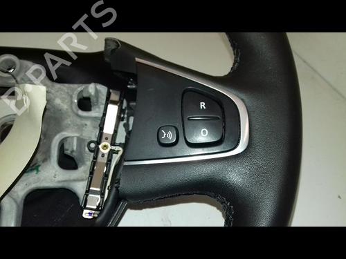 Steering wheel RENAULT CLIO IV (BH_) 0.9 TCe 75 (BHNP) | BP29223430C49 