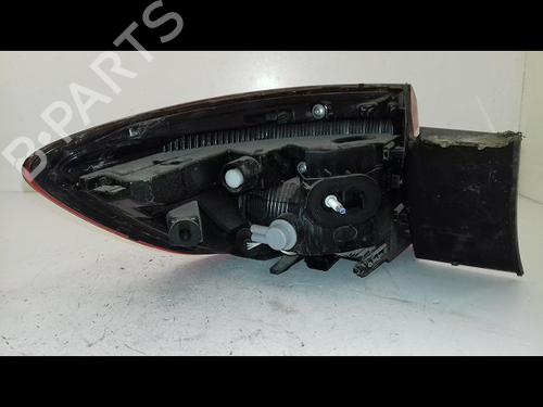 Right taillight RENAULT CLIO V (B7_) 1.5 Blue dCi 85 (B7AG) | BP29216881C35 