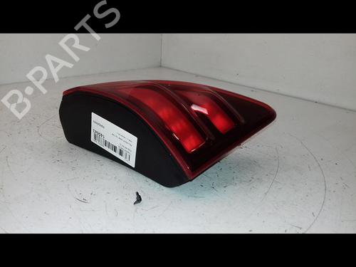 Używane Lampa tylna klapy bagażnika lewa PEUGEOT 3008 I MPV (0U_) 1.6 THP (156 hp) 30950186
