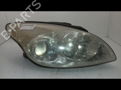 Used Right headlight HYUNDAI i30 (FD) 1.6 CRDi (90 hp) 29226161