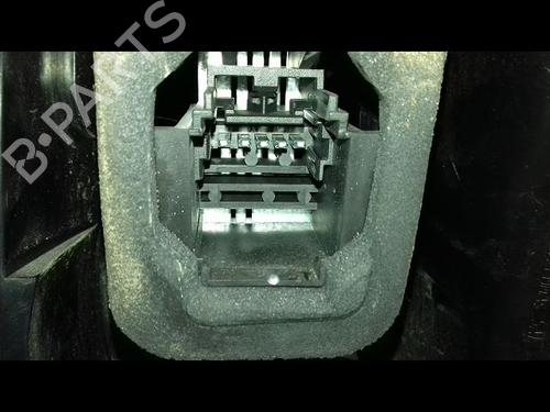 right-taillight-renault-espace-iv-jk01_-2002-23196403 main image