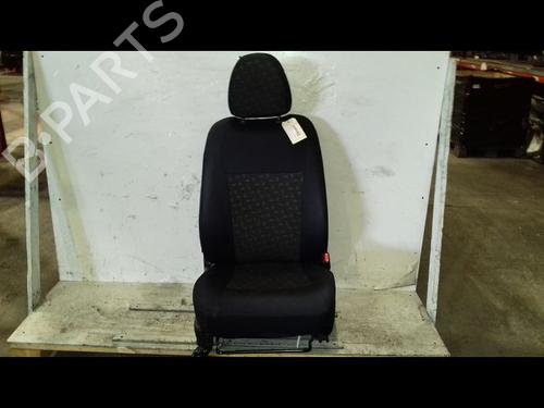 Used Right front seat TOYOTA YARIS (_P13_) 1.3 (NSP130_, NSP130) (99 hp) 29226093