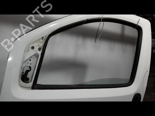 Left front door FIAT FIORINO Box Body/MPV (225_) 1.3 D Multijet (225BXD1A, 225BXB1A, 225BXB11) | BP13362702C2