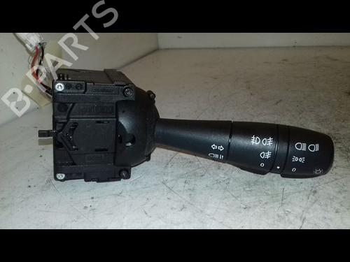 Used Headlight switch DACIA SANDERO II 1.0 SCe 75 (B8JC, B8JD, B8NC) (73 hp) 32820811