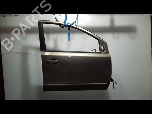 Used Right front door NISSAN NOTE (E11, NE11) 1.5 dCi (68 hp) 33136008