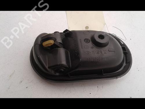 Used Front right interior door handle DACIA LOGAN (LS_) 1.4 MPI LPG (LS0C) (75 hp) 8972119