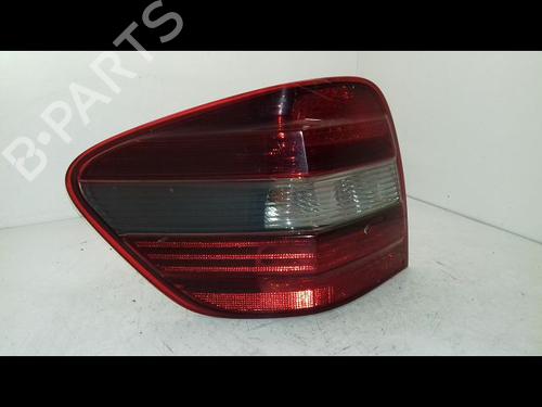 Left taillight MERCEDES-BENZ M-CLASS (W164) ML 350 CDI 4-matic (164.122) | BP29226640C34 