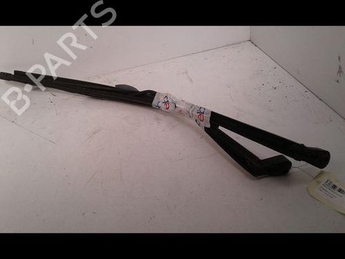 Used Front windshield wiper arm CITROËN C2 (JM_) 1.4 HDi (68 hp) 14888457