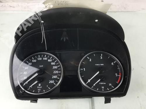 Used Instrument cluster BMW 3 (E90) 318 d (122 hp) 8970599
