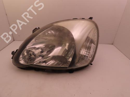 Used Left headlight TOYOTA YARIS (_P1_) 1.3 (SCP12_, SCP13_, SCP12R, SCP13R) (87 hp) 17469706