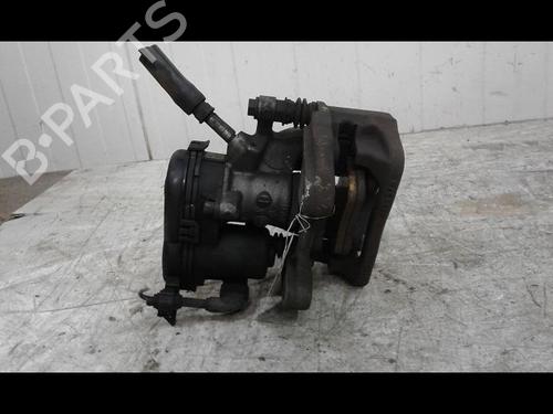 Used Left rear brake caliper MERCEDES-BENZ CLA Shooting Brake (X117) CLA 220 CDI / d (117.903) (177 hp) 14887235