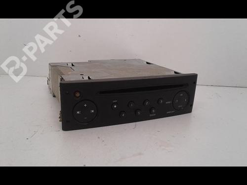 Bilradio RENAULT CLIO II (BB_, CB_) 1.2 (BB0A, BB0F, BB10, BB1K, BB28, BB2D, BB2H, CB0A,... (58 hp) 8971697