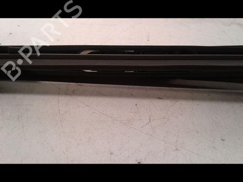 Used Rear windshield wiper arm PEUGEOT 208 I (CA_, CC_) 1.2 PureTech 82 (82 hp) 14888318