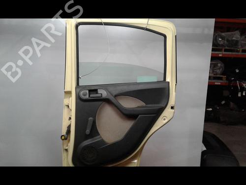 Dør højre bagtil Dør højre bagtil FIAT PANDA (169_) 1.2 (169.AXB11, 169.AXB1A) (60 hp) 8972588 8972588
