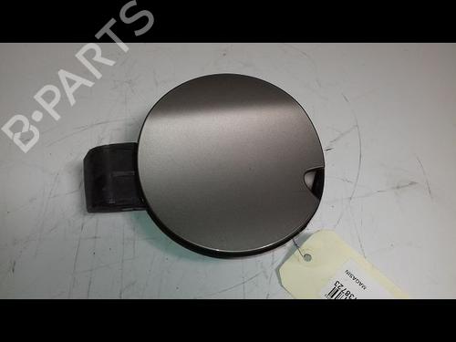 Używane Klapa wlewu paliwa PEUGEOT 208 I (CA_, CC_) 1.6 HDi (92 hp) 16355738