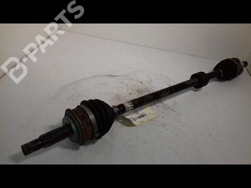 Used Right front driveshaft TOYOTA YARIS (_P13_) 1.5 (NSP131_) (112 hp) 11963721
