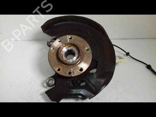 Used Left front steering knuckle RENAULT KADJAR (HA_, HL_) 1.2 TCe 130 (HLMR) (130 hp) 14954287