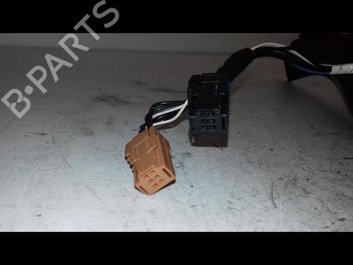 Right mirror PEUGEOT 208 I (CA_, CC_) 1.2 VTI 82 | BP30522585C27