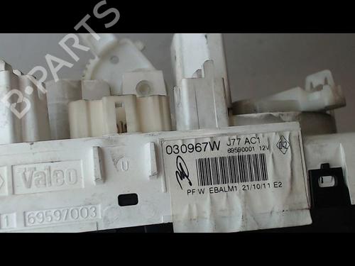 Used Climate control Climate control RENAULT CLIO III (BR0/1, CR0/1) 1.5 dCi (BR17, CR17) (86 hp) 8969837 8969837