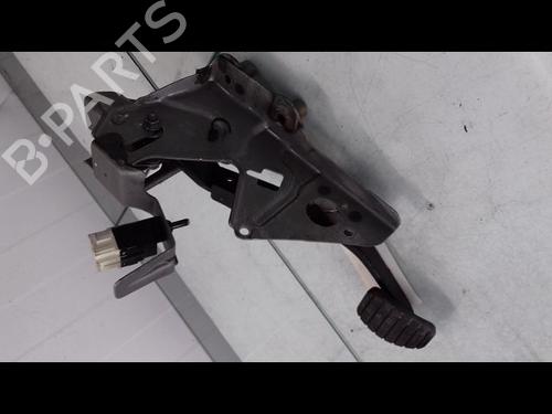 break-pedal-renault-clio-iv-bh_-15-dci-75-465013423r-2012-2013-2014-2015-2016-2017-2018-2019-2020-2021-8962840 main image