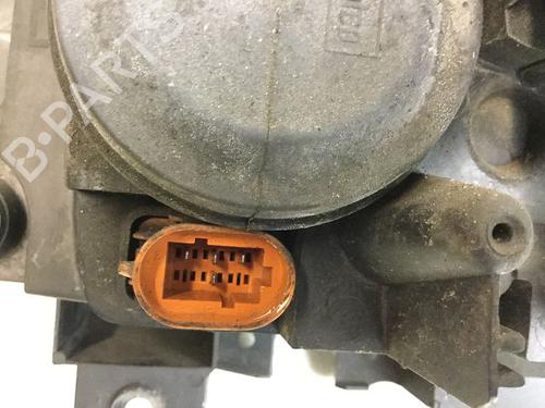 Right headlight RENAULT ESPACE III (JE0_) 2.0 16V (JE0N, JE0L, JE02) | BP23196211C29 