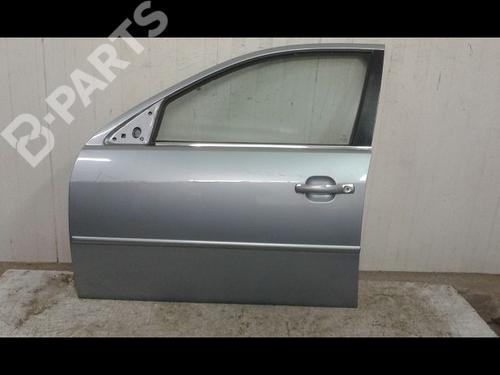 Used Left front door FORD MONDEO III (B5Y) 2.0 16V TDDi / TDCi (115 hp) 8965473