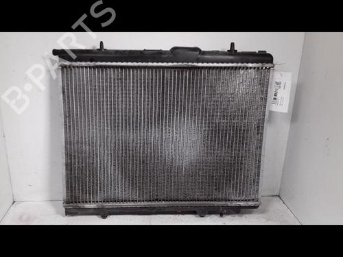 Used Water radiator PEUGEOT 307 (3A/C) 1.4 16V (88 hp) 9546304