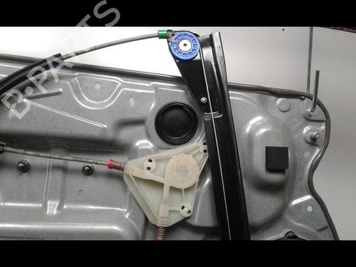 Used Front right window mechanism Front right window mechanism VW POLO IV (9N_, 9A_) 1.4 TDI (70 hp) 8972170 8972170