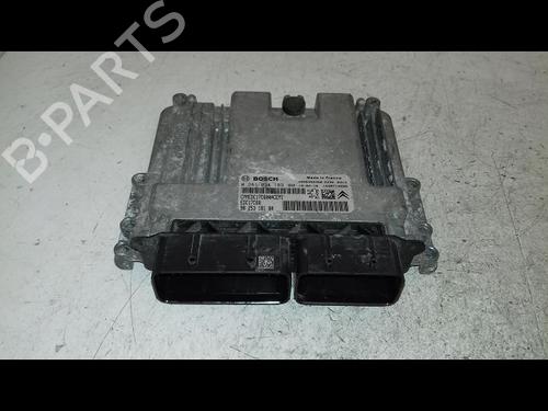 Used Engine control unit (ECU) Engine control unit (ECU) 37530128 37530128