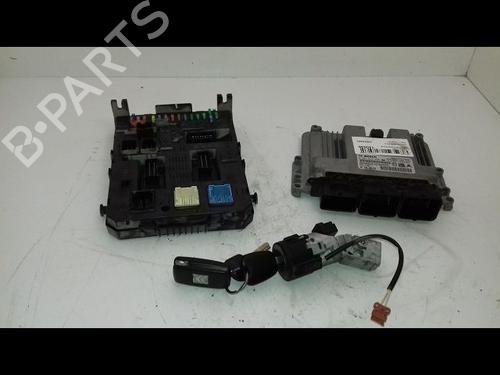 Used Engine control unit (ECU) Engine control unit (ECU) CITROËN BERLINGO Box Body/MPV (B9) 1.6 HDi / BlueHDi 75 (75 hp) 19440991 19440991