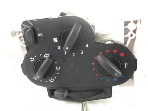 Used Climate control DACIA LOGAN (LS_) 1.5 dCi (LS0K) (68 hp) 8969701