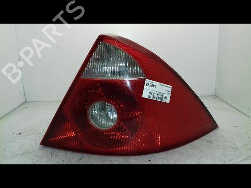Used Right taillight FORD MONDEO III (B5Y) 2.0 16V TDDi / TDCi (115 hp) 33136573