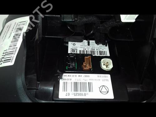 Display CITROËN C4 CACTUS 1.2 VTi 82 (82 hp) 16556136