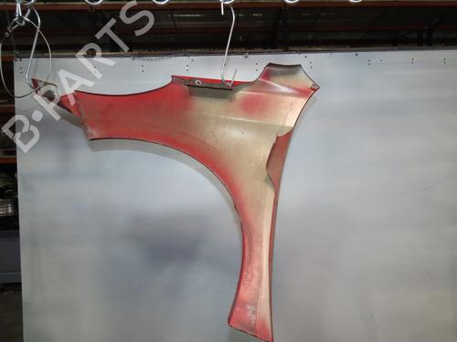 Used Right front fenders Right front fenders 33562252 33562252