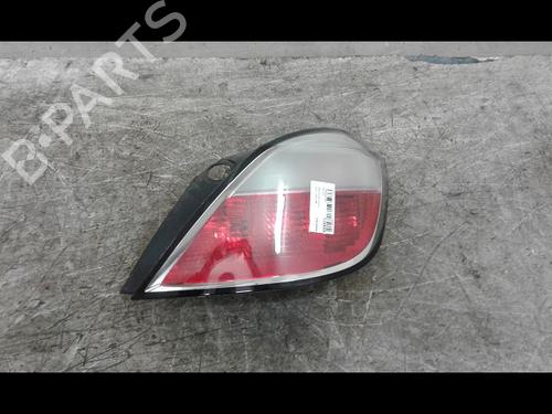 right-taillight-opel-astra-h-a04-19-cdti-16v-l48-93190305-2004-2005-2006-2007-2008-2009-2010-2011-2012-2013-2014-8967303 main image