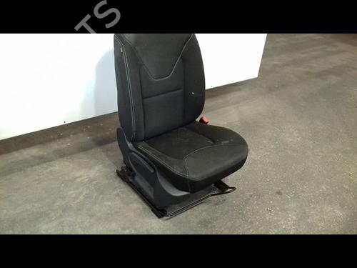 Right front seat RENAULT CLIO IV (BH_) 1.5 dCi 75 | BP18528540C16 